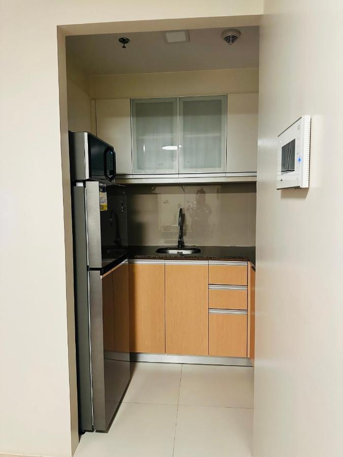 81 Newport Condominium Cluster 5 3A By Rechelle Nunag 帕赛 外观 照片