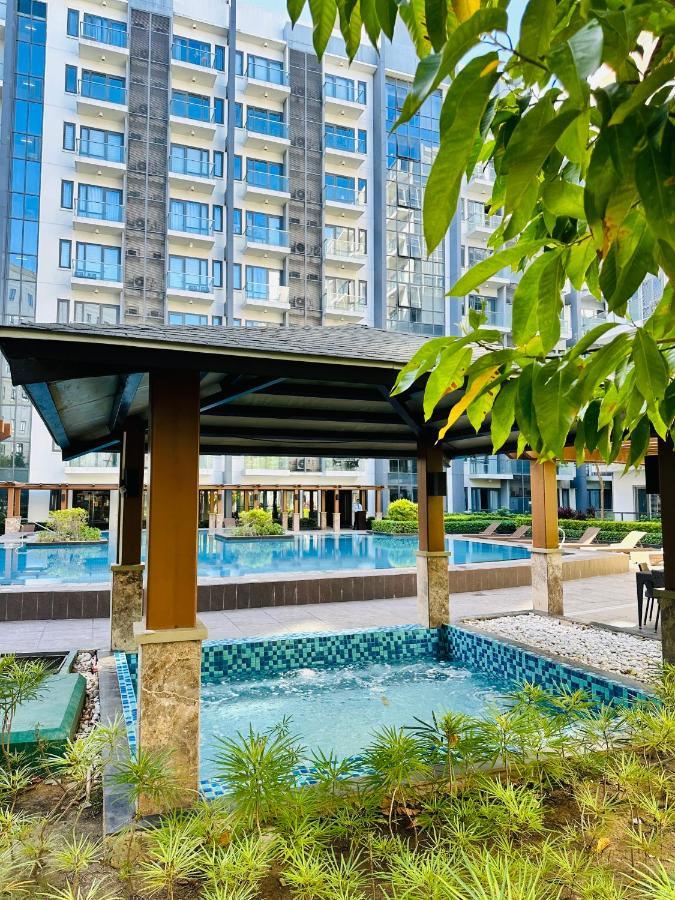 81 Newport Condominium Cluster 5 3A By Rechelle Nunag 帕赛 外观 照片