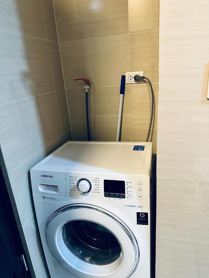 81 Newport Condominium Cluster 5 3A By Rechelle Nunag 帕赛 外观 照片